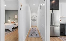 Jimi'S Sweet Suite - 84 Walkscore